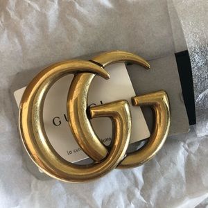 Gucci Women’s Double G Buckle Belt Size 95